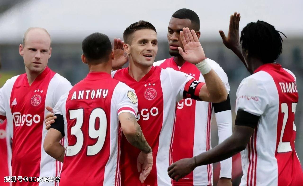 角与纵深交 角与纵深交